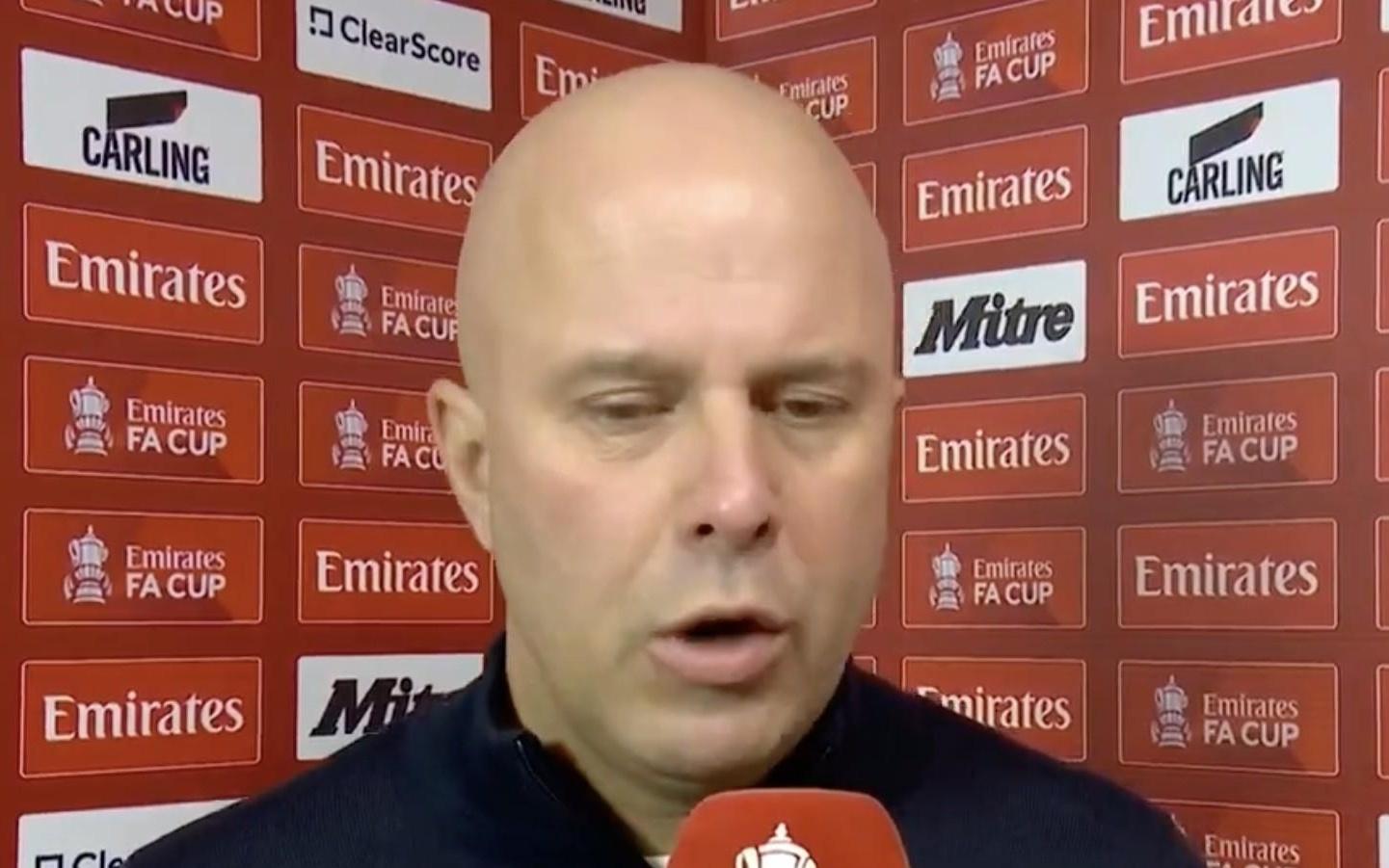 对方主帅说索博不尊重斯洛特：我有自