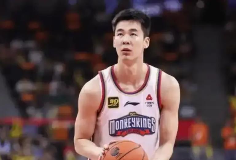 同曦队经理称郭昊文拒绝NBA合同辽