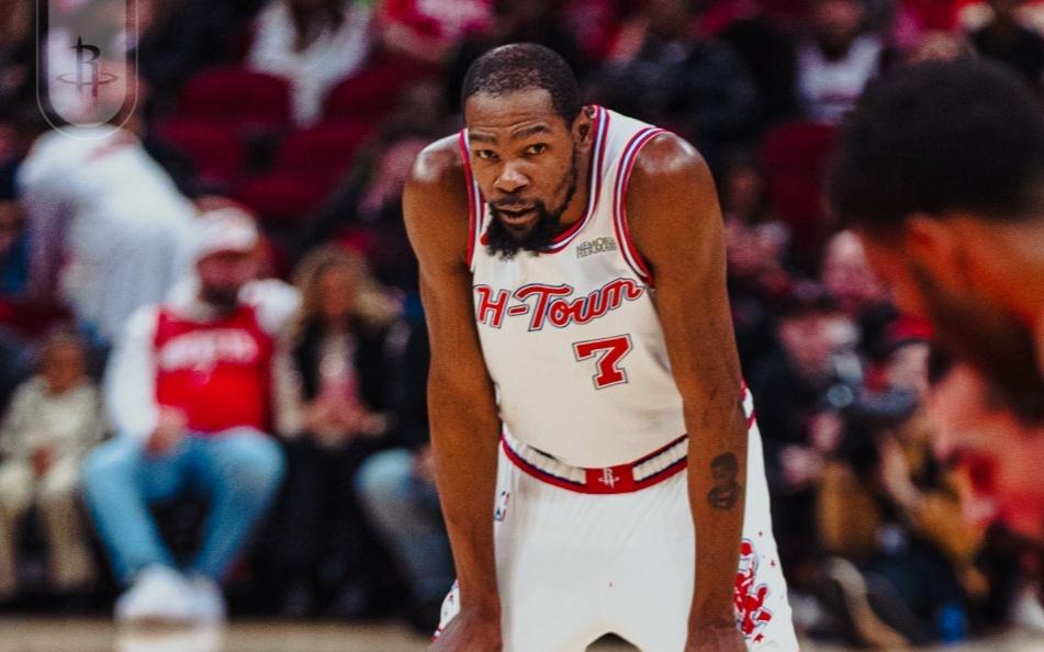 火箭三连胜收官升西部第四！KD在场+64太强势37岁已经十场30+