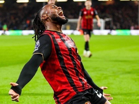 世界波绝杀！塞梅约告别战表现完美曼