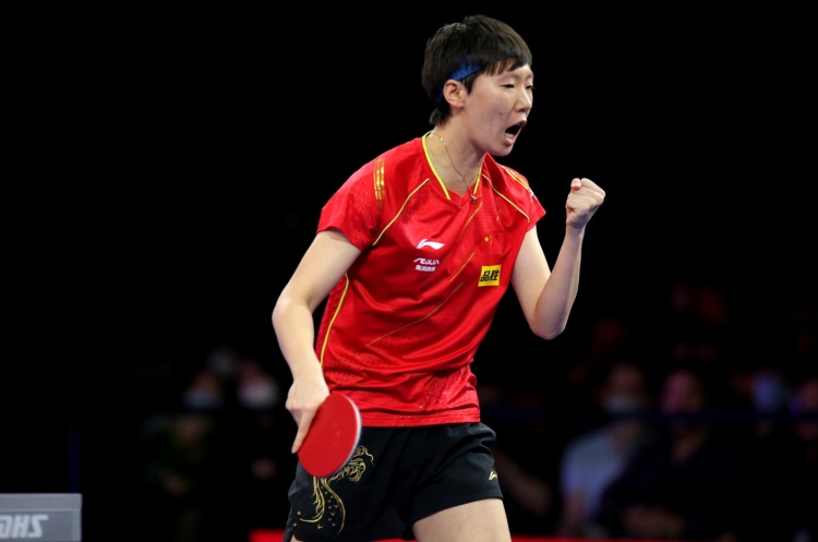 将与孙颖莎争冠!王曼昱40横扫陈幸同,晋级世乒赛女单决赛