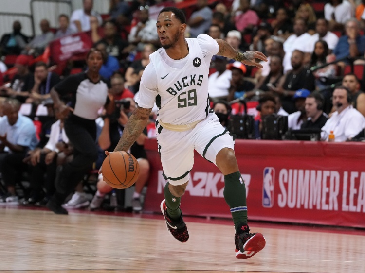 媒体人:前NBA锋线球员雷琼塔克将加盟广厦男篮