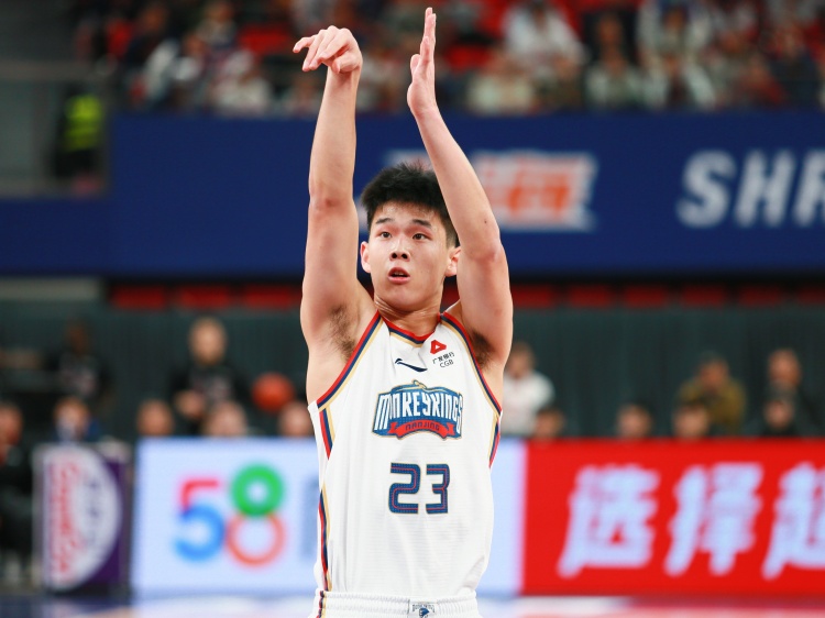 直播吧:NBL有球队对林葳感兴趣但经纪团队透露他将专注冲击NBA