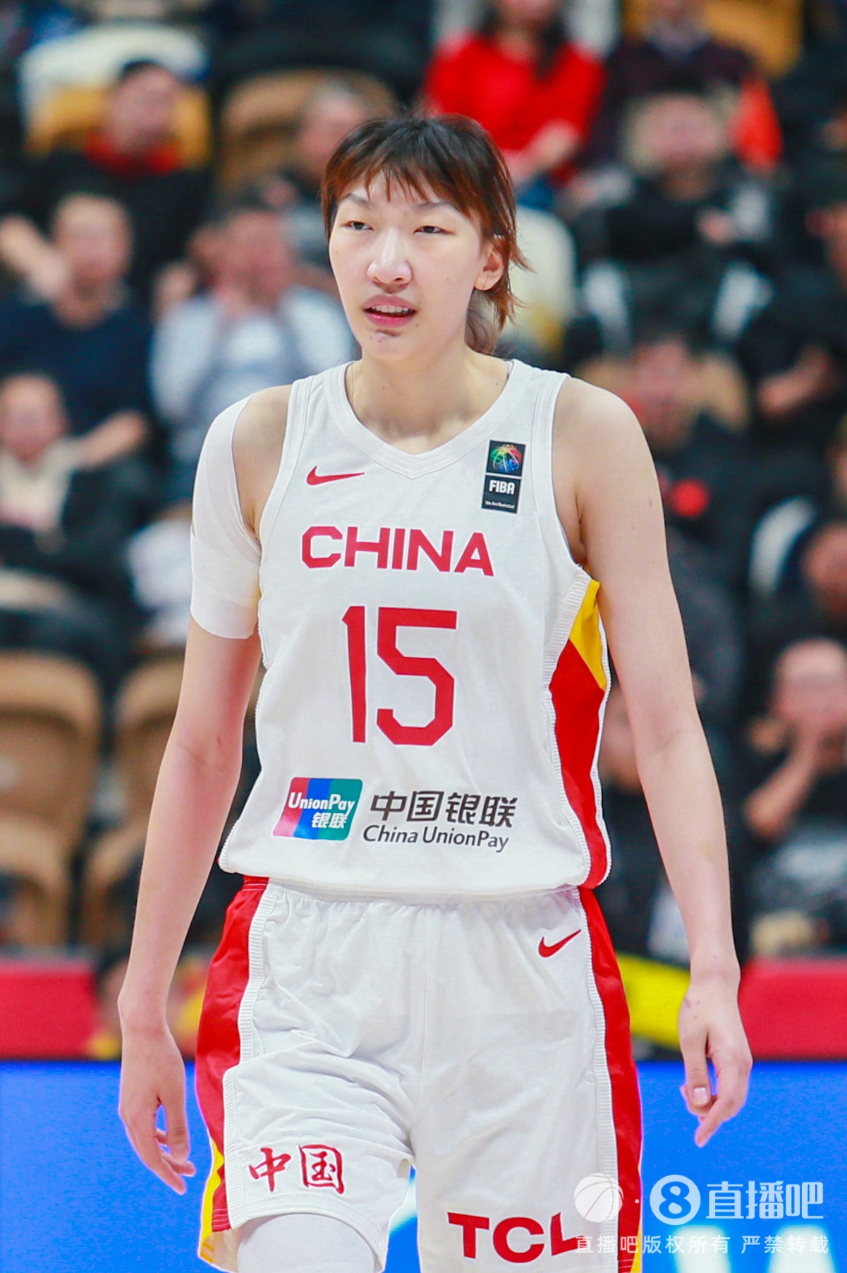 继续扩大优势!中国女篮第三节3025净胜5分前3个单节都在赢分