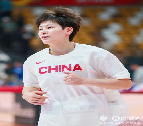 杨力维：希望在各大赛上有贡献就是干不能吃老本要以训练为生