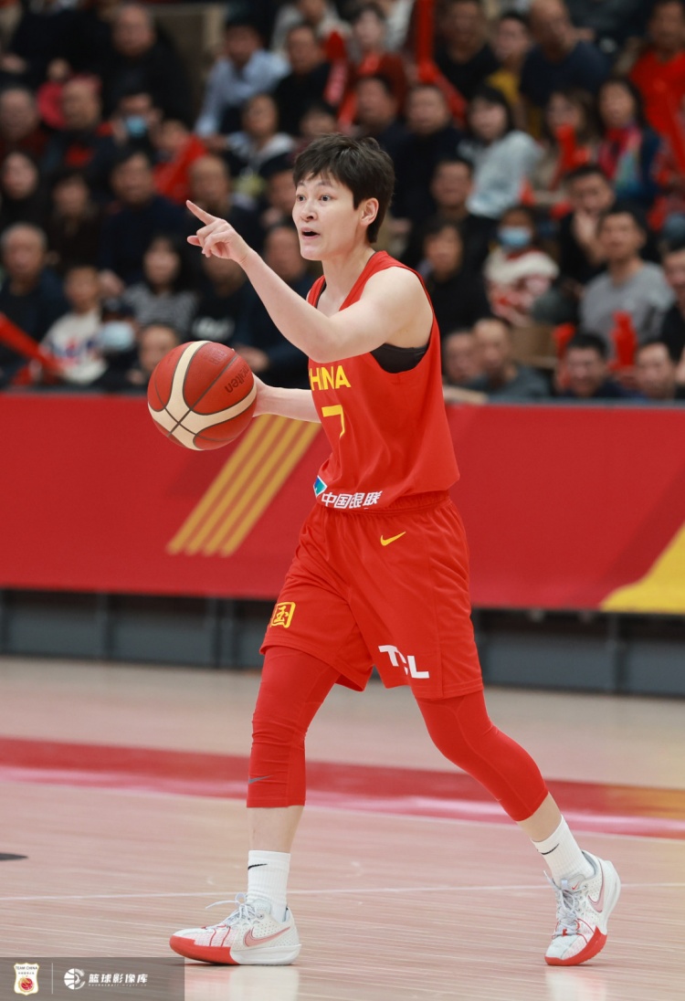 中国女篮亚洲杯想要卫冕几乎必碰澳大利亚队