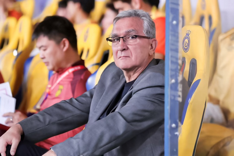 黄健翔:伊万没给国足带来任何正向增长换帅对手都取得理想结果