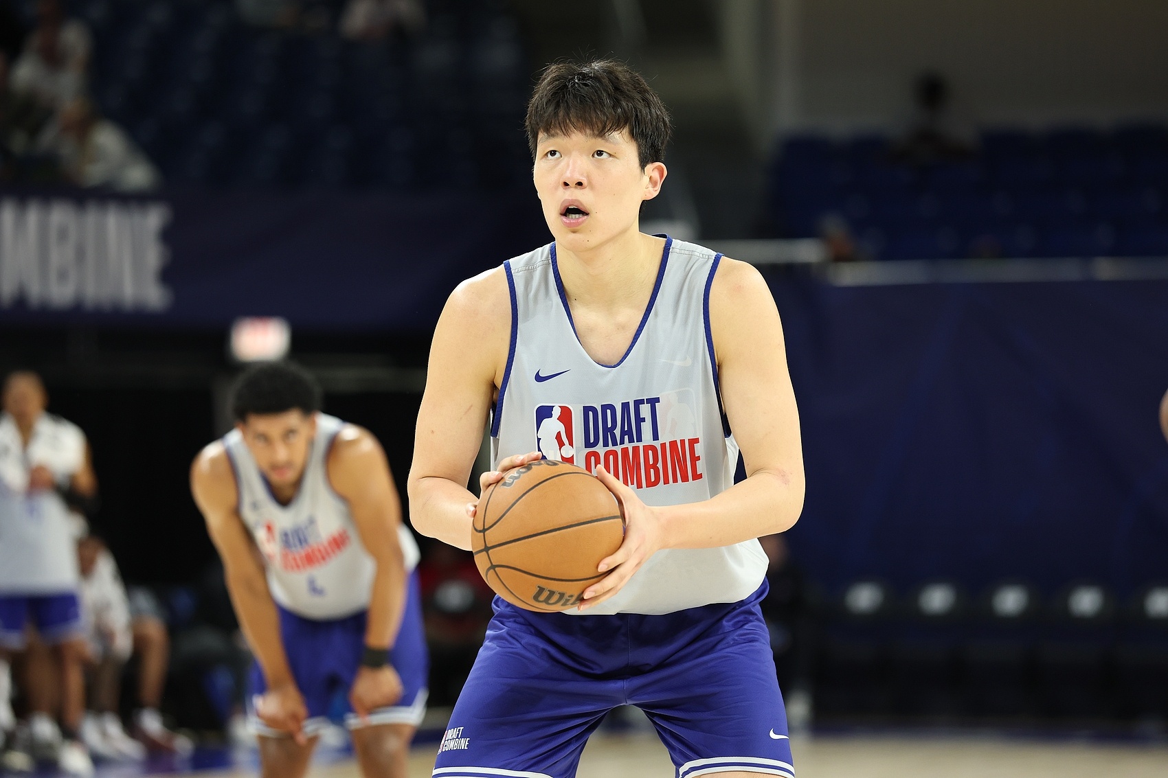 杨瀚森引哄抢!美网友:姚明2.0湖勇梭哈有人能防约基奇了