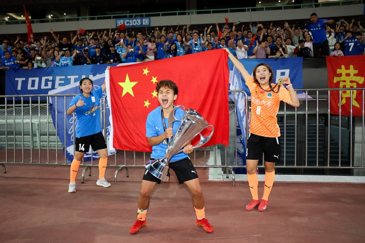 足球报:武汉女足明年出征世俱杯,若晋级半决赛将对阵阿森纳女足