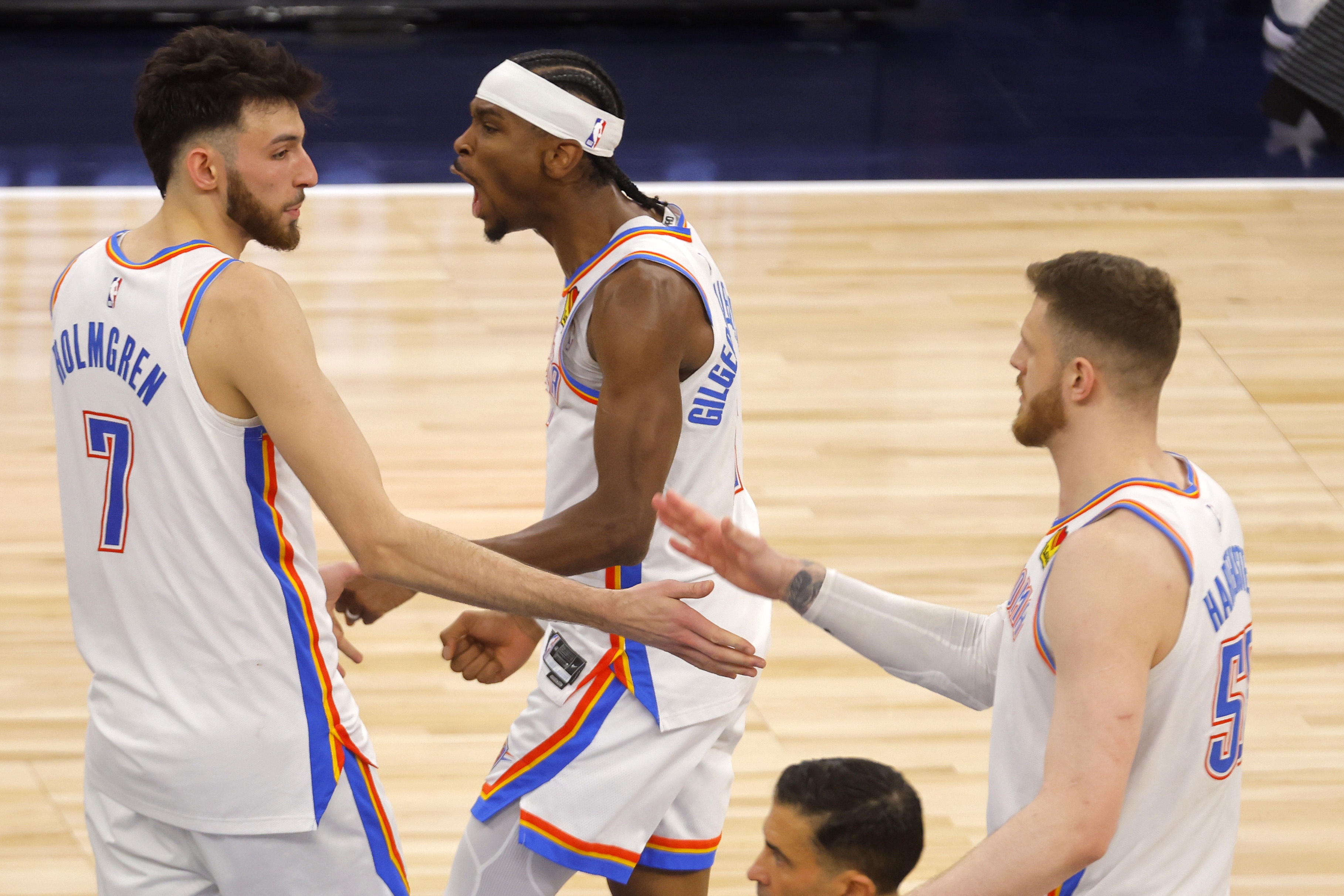Windhorst:整个赛季都在听人们对雷霆的不敬他们将是联盟大麻烦