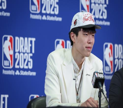 曾质疑瀚森去开拓者试训杨毅：我应该私信当时都认为机会很小