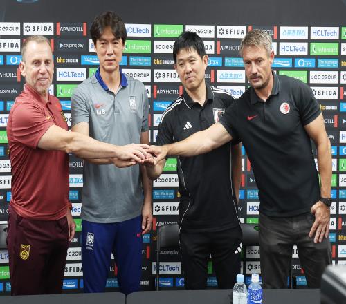 这次第几国足连续三届东亚杯排名第3,曾两度力压日韩夺冠