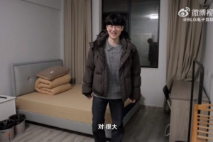 媒体人：刷到京东给外卖骑手提供的宿舍 感觉比BLG选手住的还好点