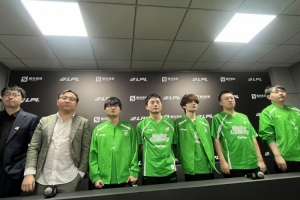 WBG赛后群访 教练：BLG换了打野之后 前期比之前看起来更危险