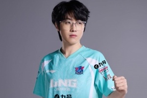 不如买二哈？爆料人：JDG正在接触zhuo 目前还未谈出结果！