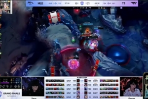 KeSpa杯决赛：Kanavi猴子再次被抓到，T1河道追击打出0换3大胜