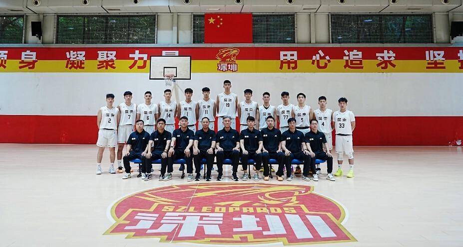 一言难尽！广东新星只打4分钟就被弃用杜锋不用也是有原因的