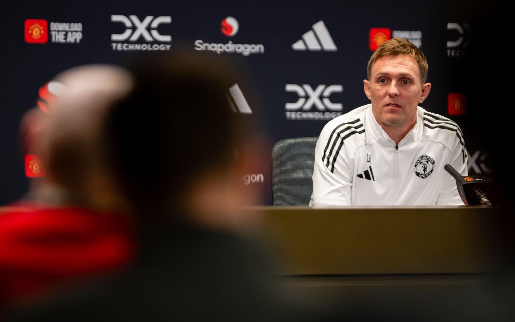 弗莱彻：我原本计划和很多球员单独交流，但时间不太充裕