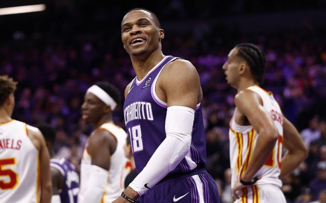 承认了，威斯布鲁克带领国王队大胜湖人队后承认，很享受打老东家