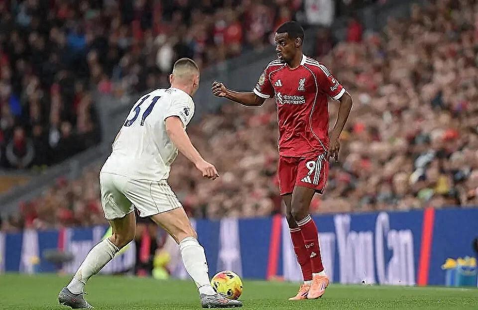 1.45亿欧元买了个寂寞伊萨克隐身之