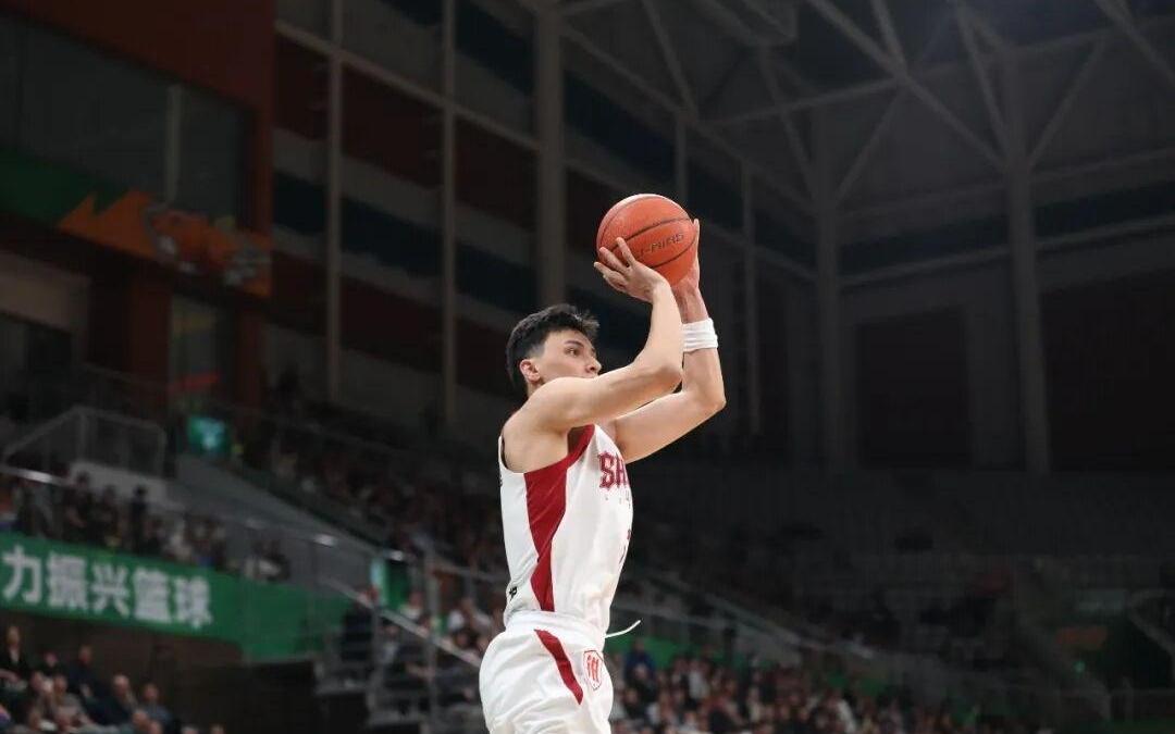 战报末节失守山西汾酒8492不敌辽宁本钢