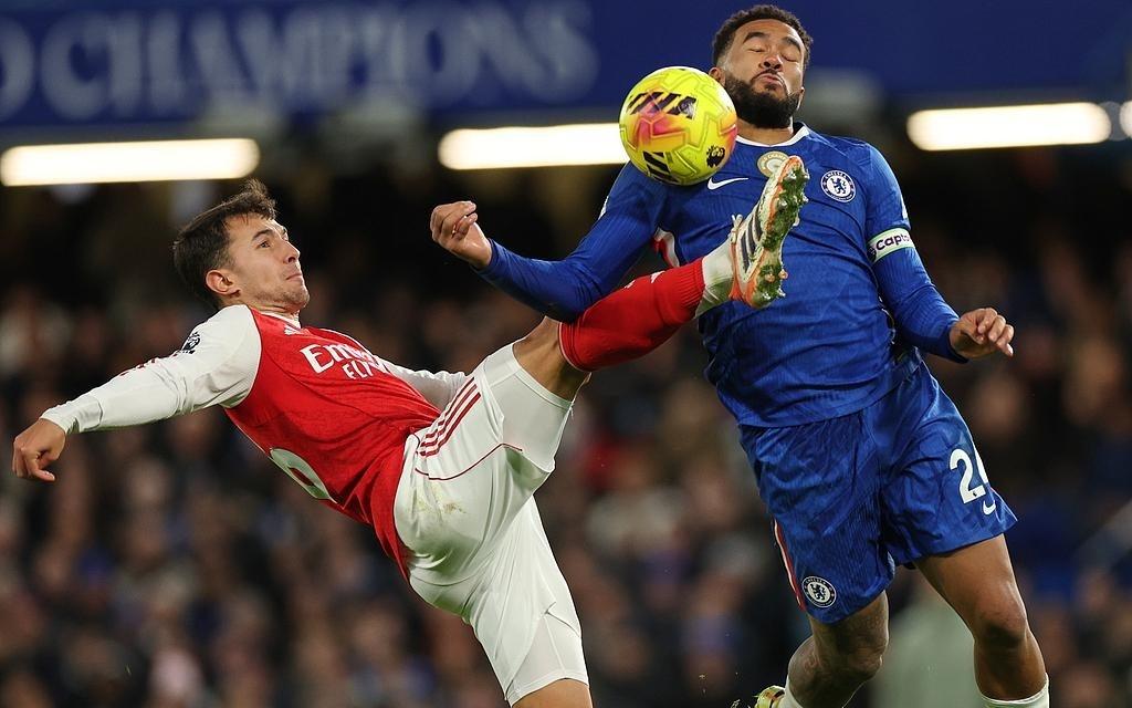 体坛联播切尔西少一人1比1战平阿森纳，皇马丢掉榜首位置