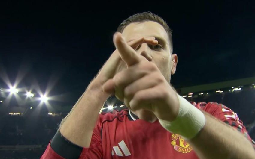 首开记录，达洛特曼联生涯首次在老特