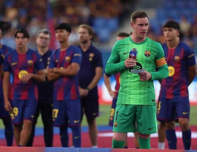 踢不上主力将无缘世界杯!巴萨33岁队长考虑离队:外租半年