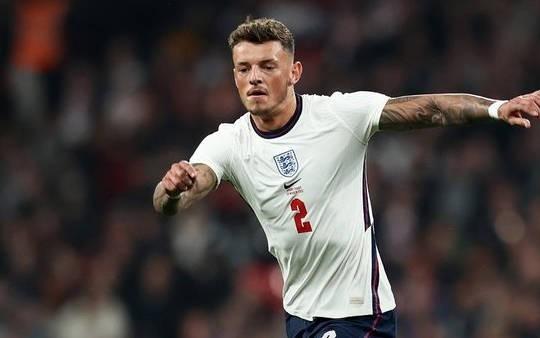 英格兰队官方：埃泽、夸安萨因伤退出