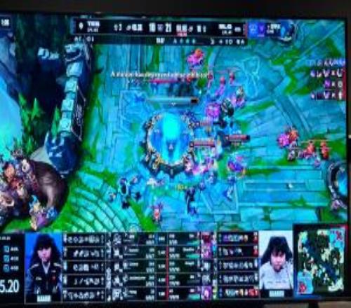 打野玩命帮哥哥玩命送！JackeyLove前期领先后期暴毙仅打出253的战绩