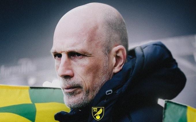 官方：前流浪者主帅克莱门特执教诺维