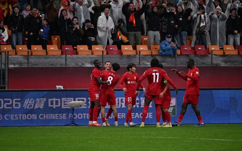 重庆铜梁龙让二追三！2战蓉城不败，5分