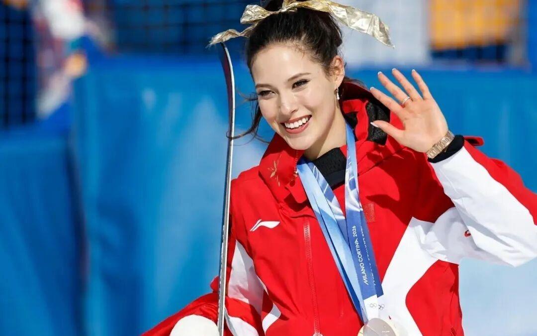 刷新多项冬奥纪录，谷爱凌兑现了与她的承诺