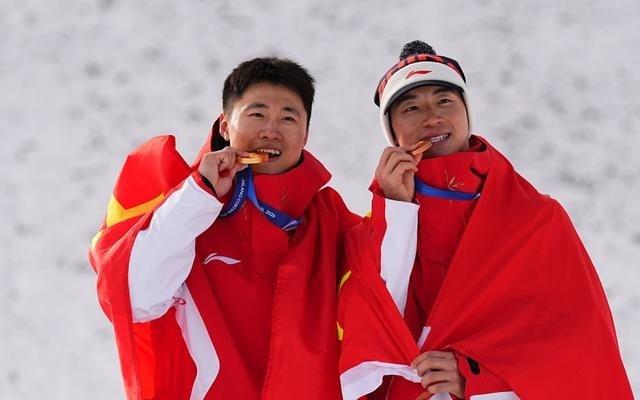 米兰冬奥会21日看点：自由式滑雪再冲双金