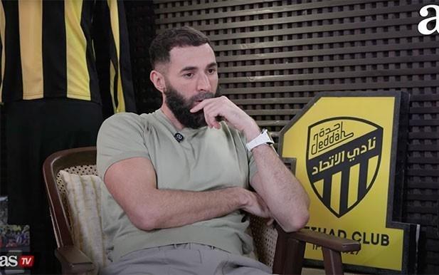 本泽马：皇马需要姆巴佩在关键时刻挺身而出，他得和队友谈谈