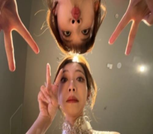 夏安晒照：山呼海啸的欢呼声中声音融化在空气里可是世界能听到