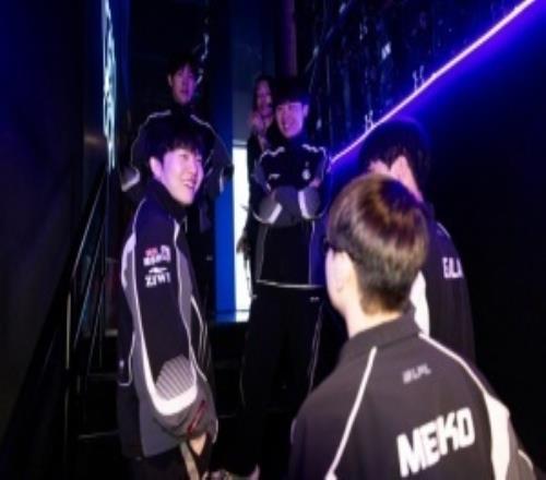 爆料：iG有几个选手已经续约了管理层对留住大部分选手的事还挺乐观的