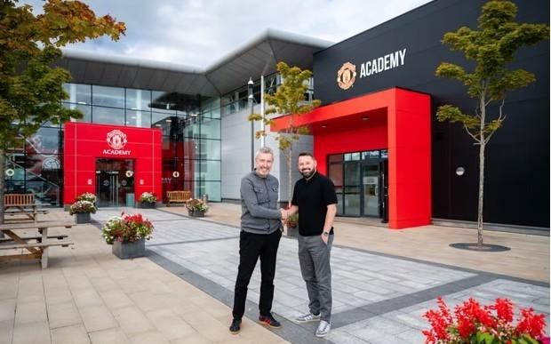 卫报：曼联青训营因人员频繁更迭和拉