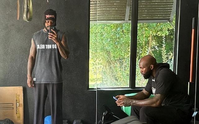 CBA传奇外援琼斯：我保持非常紧密的