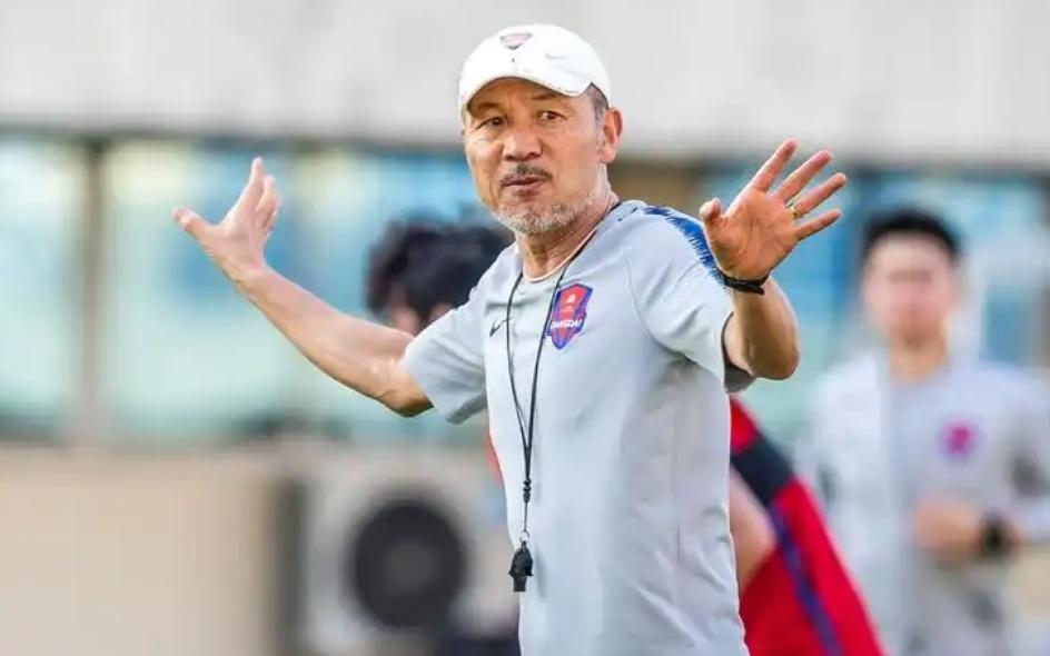 铜梁龙成功升超！媒体人热议：中超预定