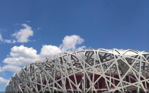 “鸟巢”周边酒店预订量增幅达52%,马拉松“跑热”北京旅游经济