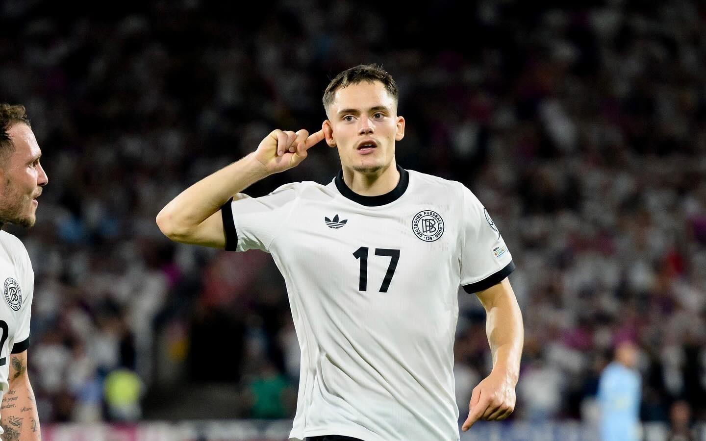 质疑声在哪我听不见！维尔茨任意球破门，赛后社媒晒图