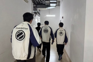 管泽元解说解说杯半决赛首日赛前发文：谁说晋级解说席不算线下