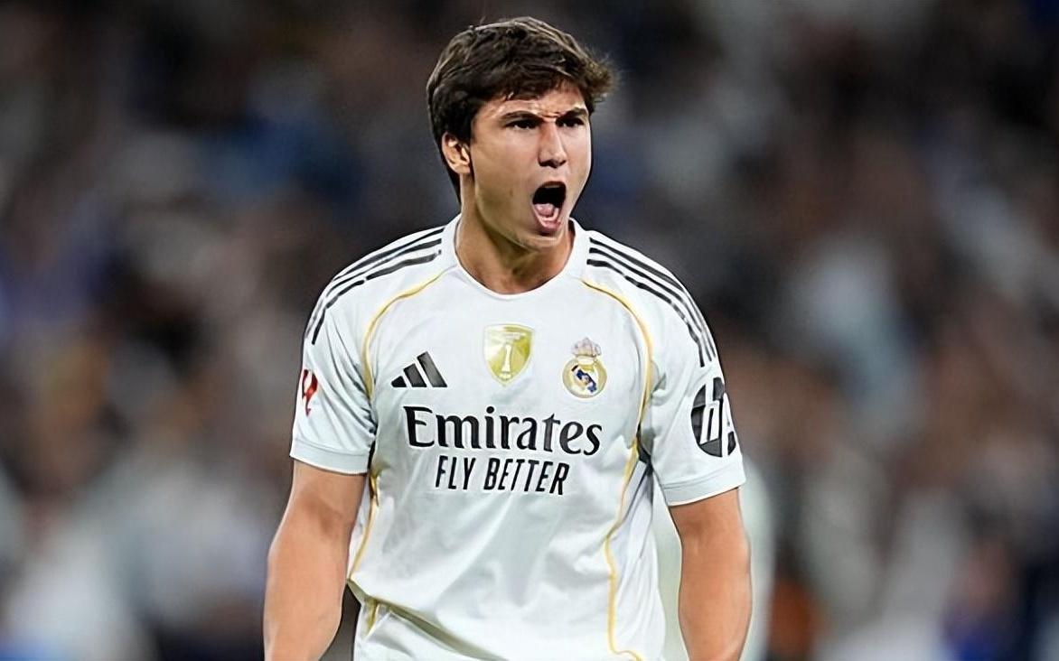 西甲12场仅首发1次！皇马太子沦为鸡肋表现平庸，却遭5大豪强疯抢