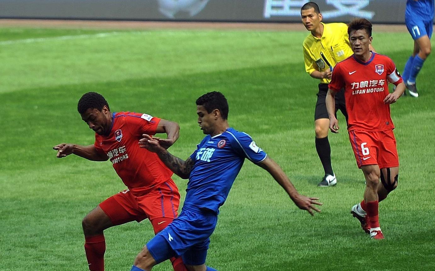 时隔17年，中超再迎成渝德比！球迷：DNA