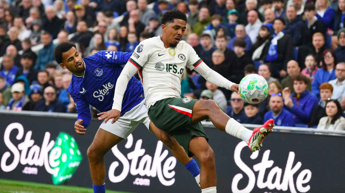 03！11.6亿豪门各项赛事4连败狂丢12