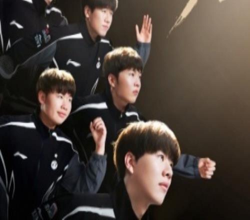 一路磕磕绊绊打进入围赛最终不敌T1吧友对iG今年的成绩满意吗