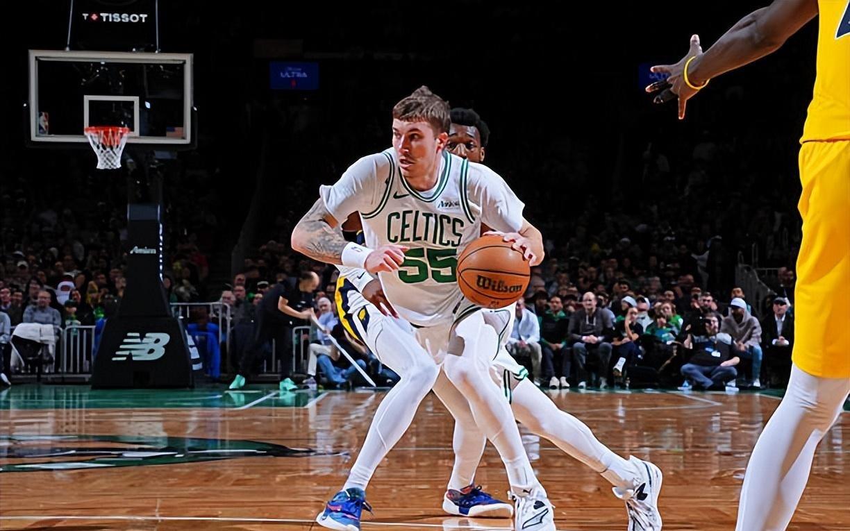 可惜出场时间太不稳定了，凯尔特人侧翼新星看起来都快打出来了