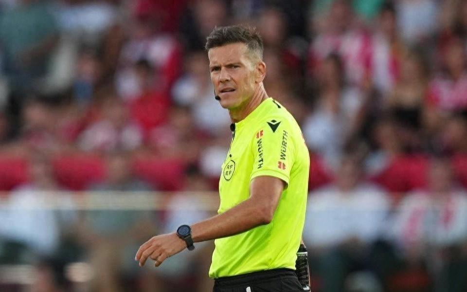 西甲裁判：巴萨根本没有收买裁判，皇马