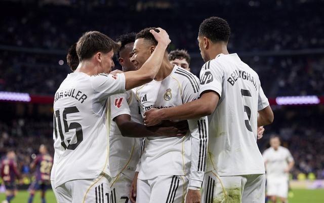 21球，姆巴佩与凯恩并列本赛季五大联赛射手榜第一